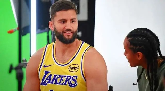 tenan, 包括小萨博, 就是去其他 tenan, 包括小萨博, 就是去其他